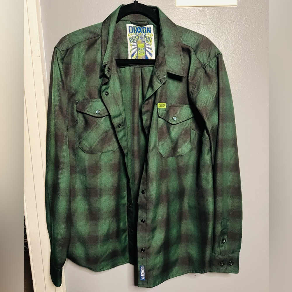 lightly worn,non smoking household. “Absinthe edition”